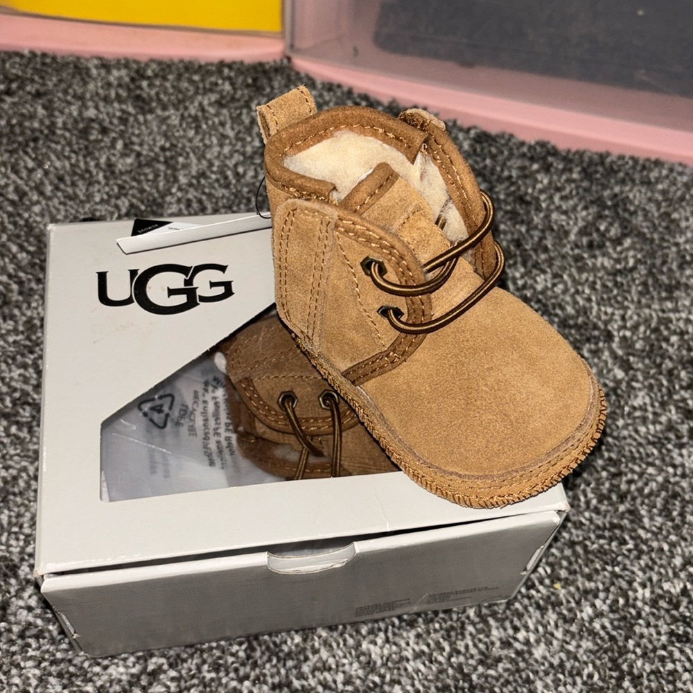 Ugg neumel new in box!